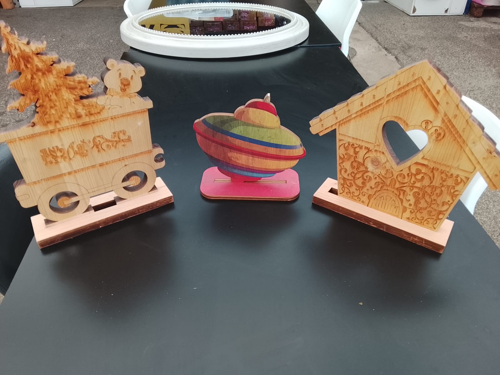 articoli-in-legno-2-€ cad